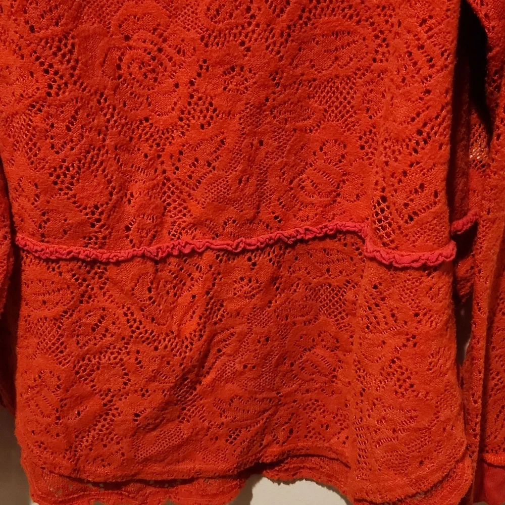 ❤️ FREE PEOPLE NOT COLD IN THIS LACE TOP, VIBRANT ORANGE, MEDIUM